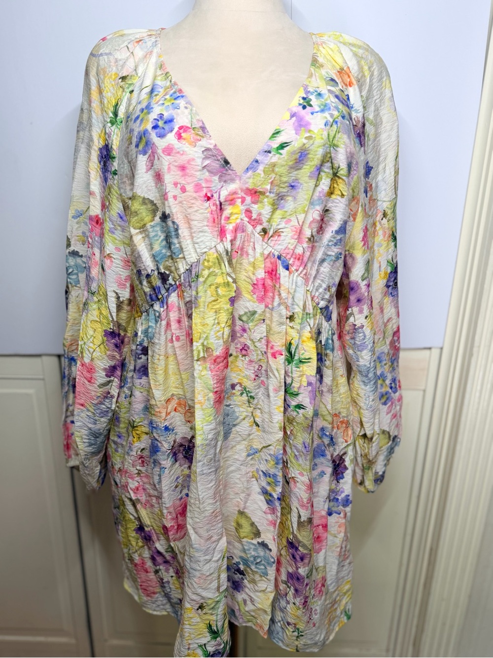H&M L Watercolor Floral V Neck Babydoll Mini Dress Cottagecore